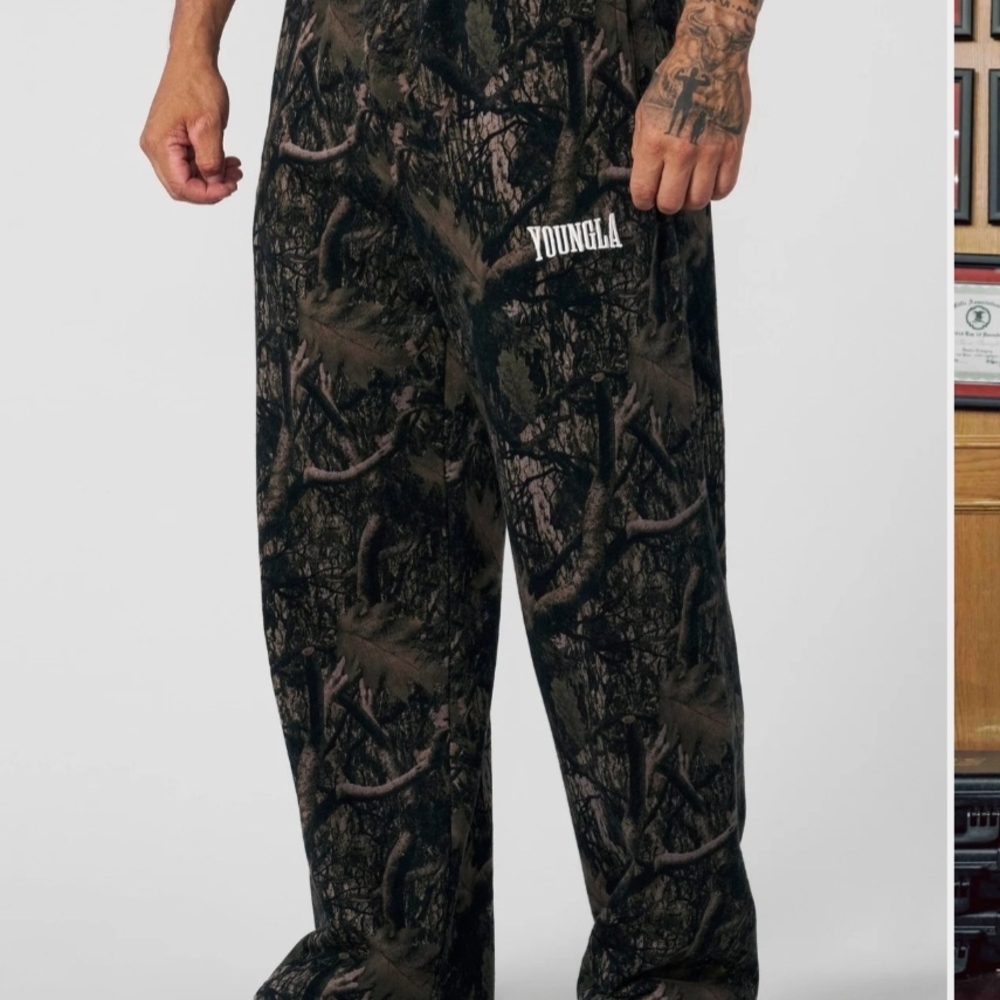 YoungLA Camouflage Sweatpants - Picture 3 of 3